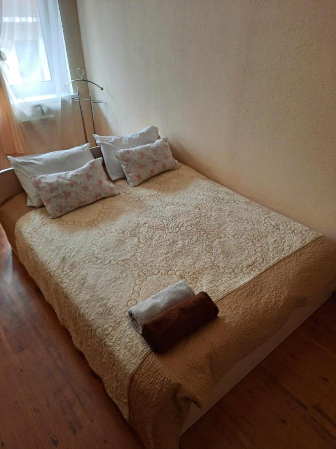 Apartment In The Historical City Center Czerniowce Zewnętrze zdjęcie